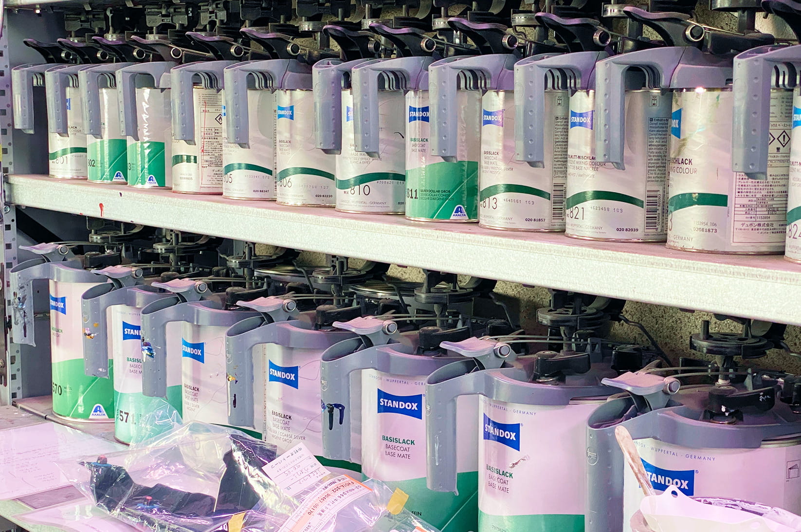 鈑金工場の様子